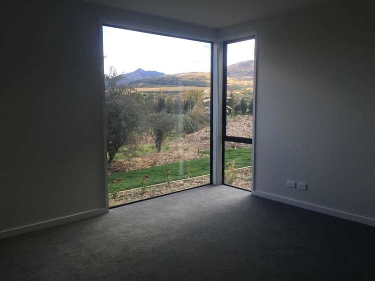 2 Kokako Lane Jacks Point_8