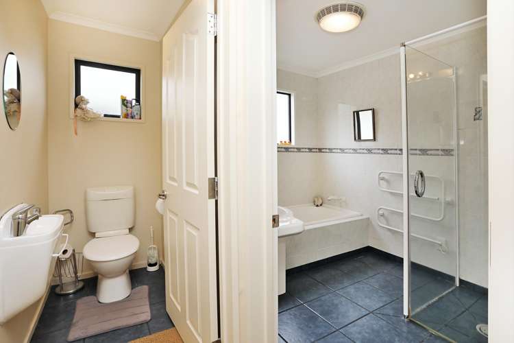 140 King Street Windsor_14