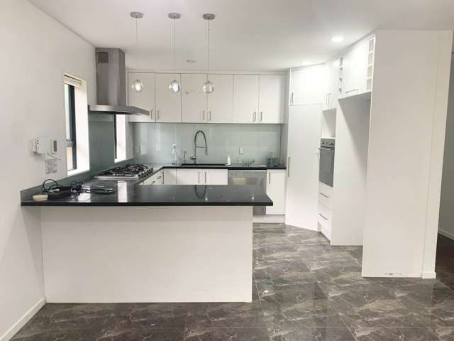 35c Hayr Road Three Kings_1