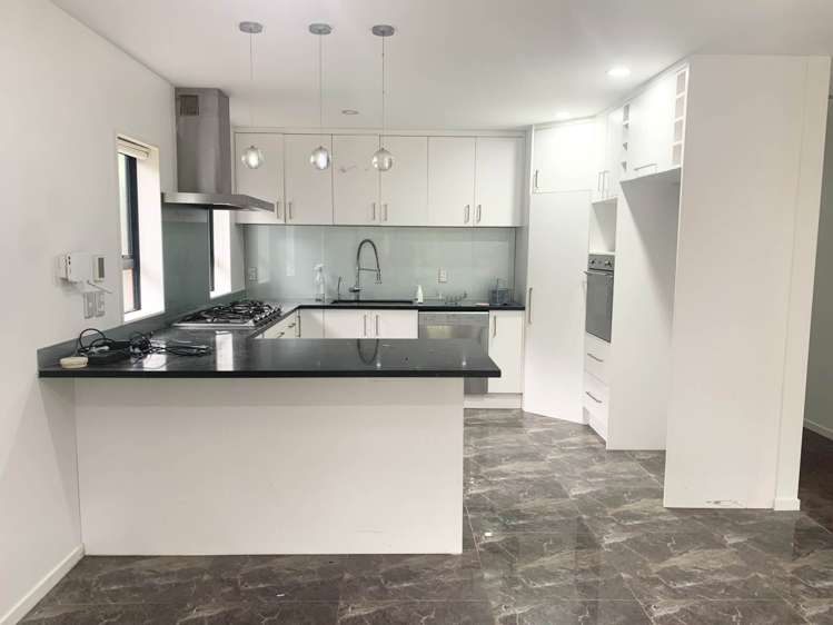 35c Hayr Road Three Kings_1