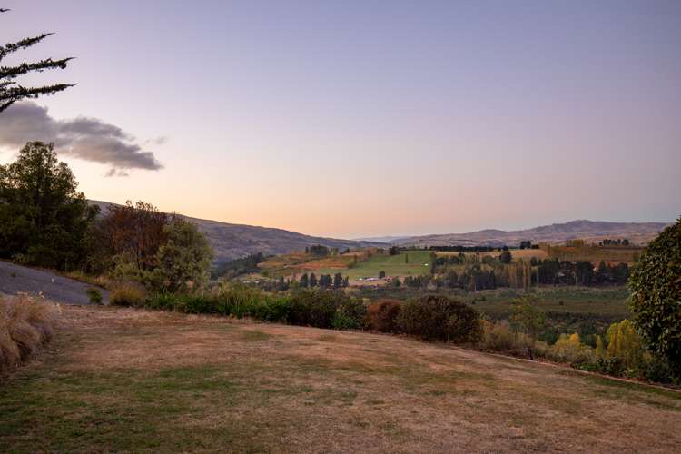 16 Edinburgh Street Green Island_27