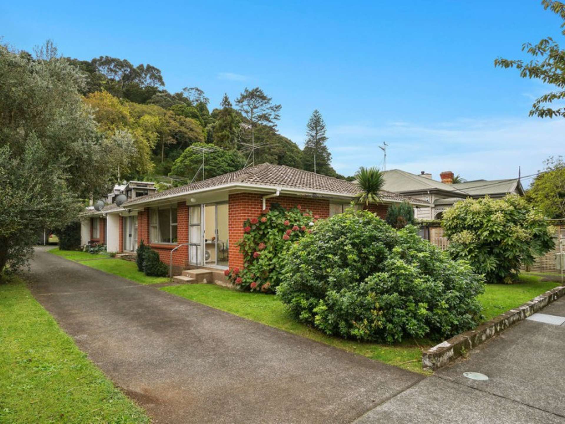 1/16 Oaklands Road Mount Eden_0