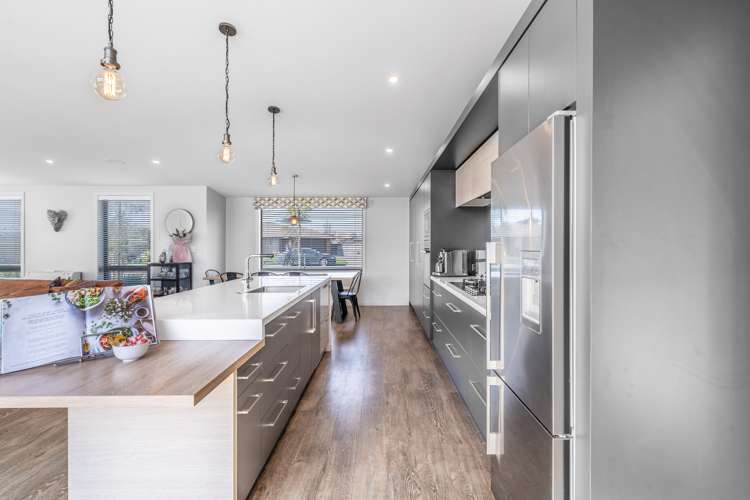 8 Talboys Drive Winton_7