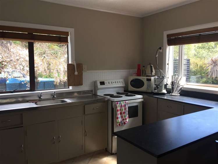 16 Robinson Road 10818_7