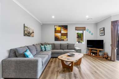 27 Somerton Drive_3