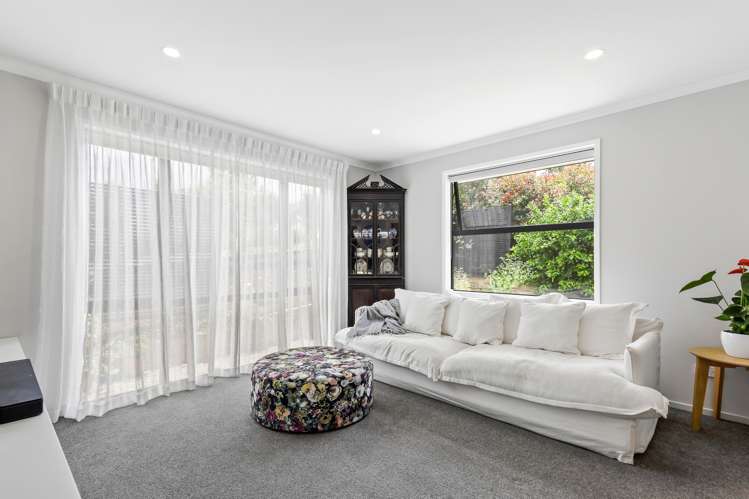 4 Laly Haddon Place Matakana_8