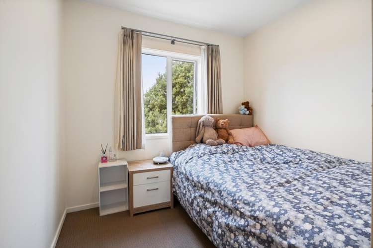 15/30 John Jennings Drive Oteha_13