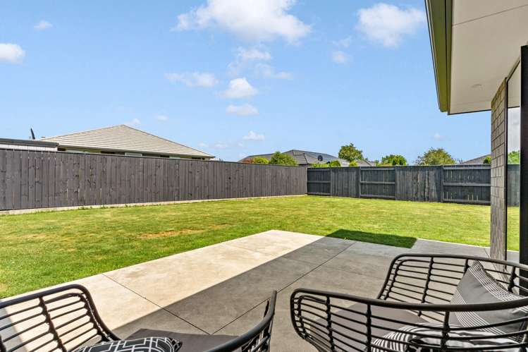 21 Maple Grove Solway_17