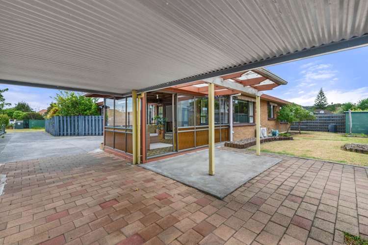2/60 Vivian Wilson Drive Eastern Beach_11