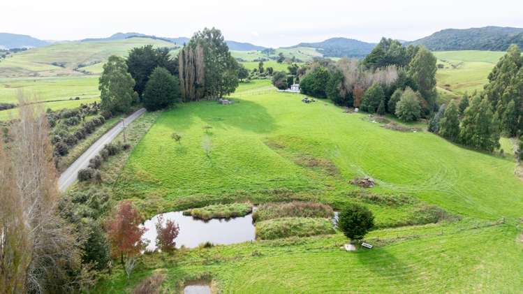 28 Mandeville Road Winton Surrounds_11