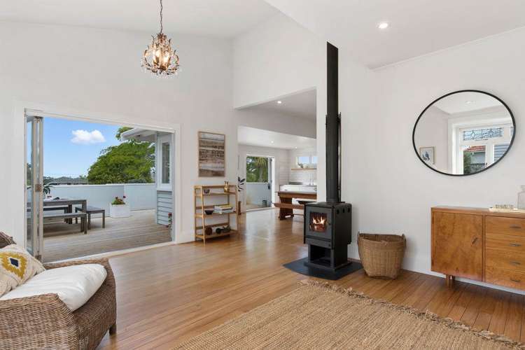 5 Niccol Avenue Narrow Neck_5