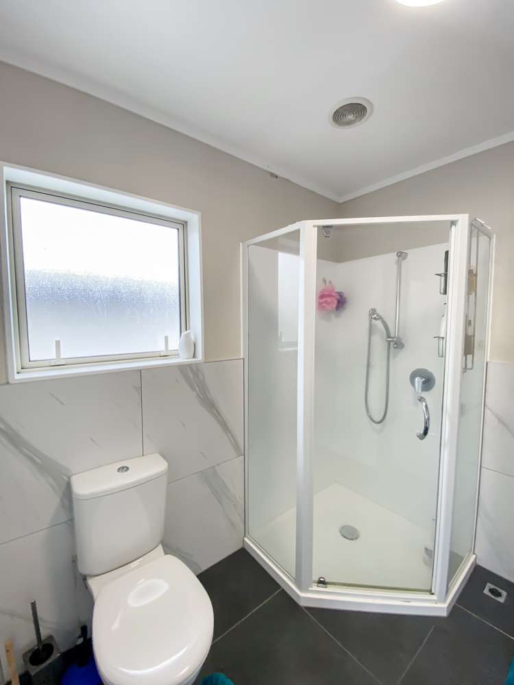 47 Kelman Road Kelston_13