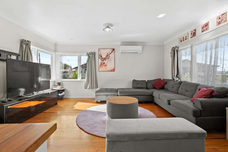 2/57 Mahia Road_4