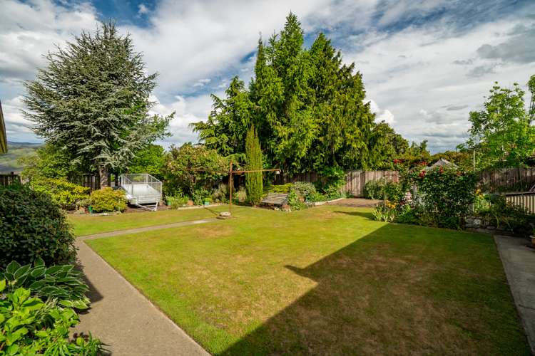 7 Coach Court Cromwell_13