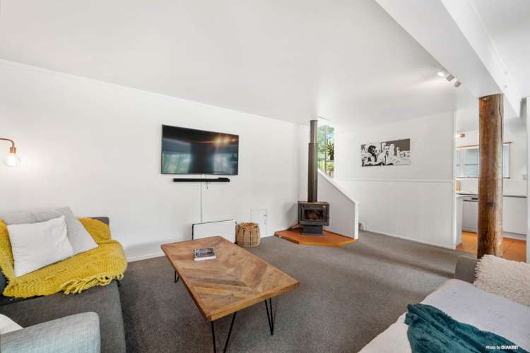 653 East Coast Road Browns Bay_20