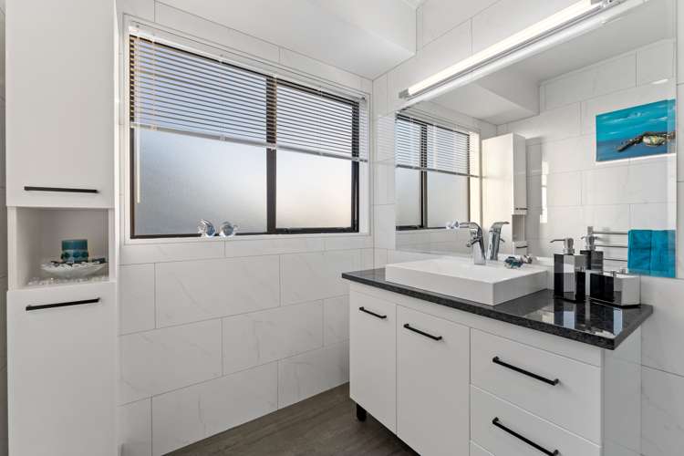 1/14a Richards Avenue Forrest Hill_10