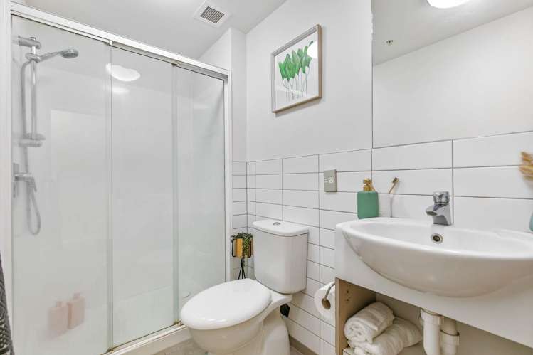 3b/208 Hobson Street Auckland Central_8