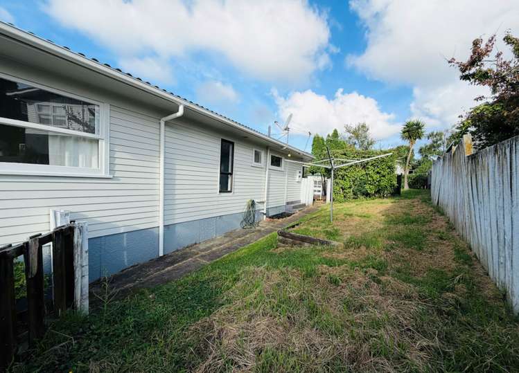 10 Beechdale Crescent Pakuranga Heights_54