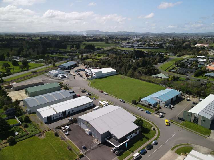 19 Edwin Feist Place Solway_10