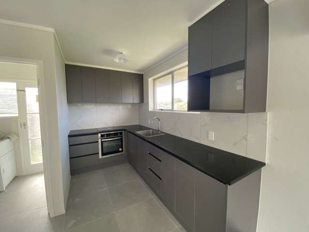 1/55 Fruitvale Road New Lynn_1