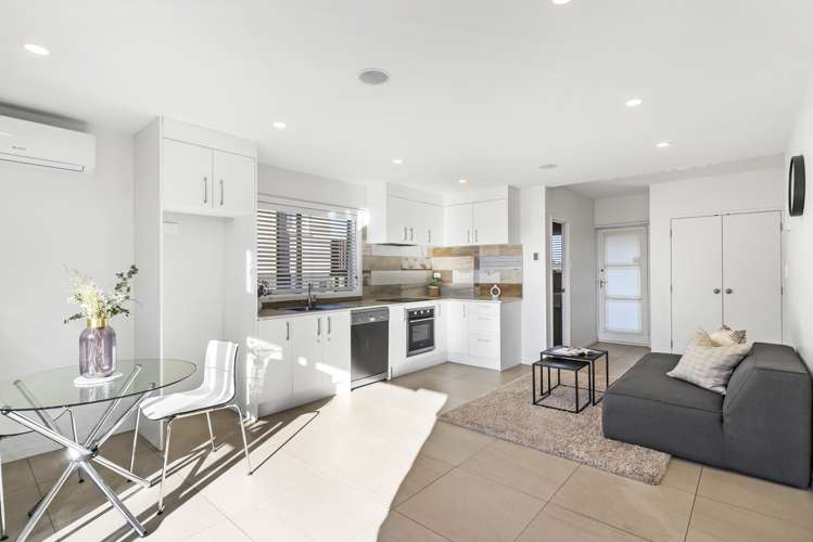 36 Sunset Road Unsworth Heights_11