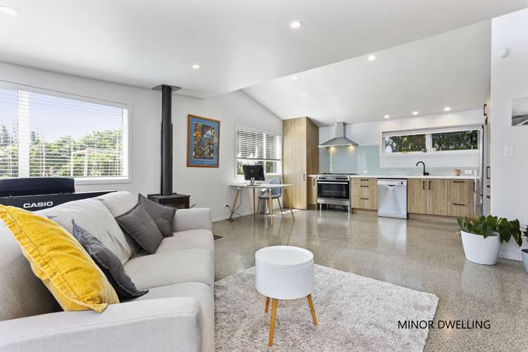 12 West Lynn Road Titirangi_18