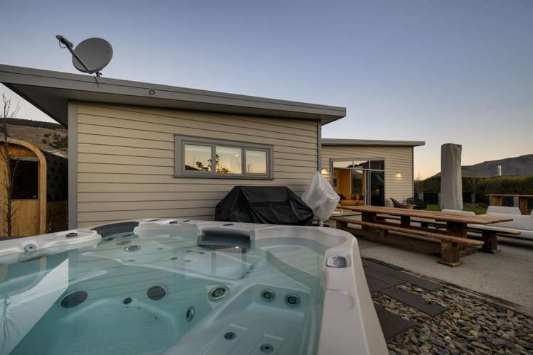 120 Rob Roy Lane Wanaka_20