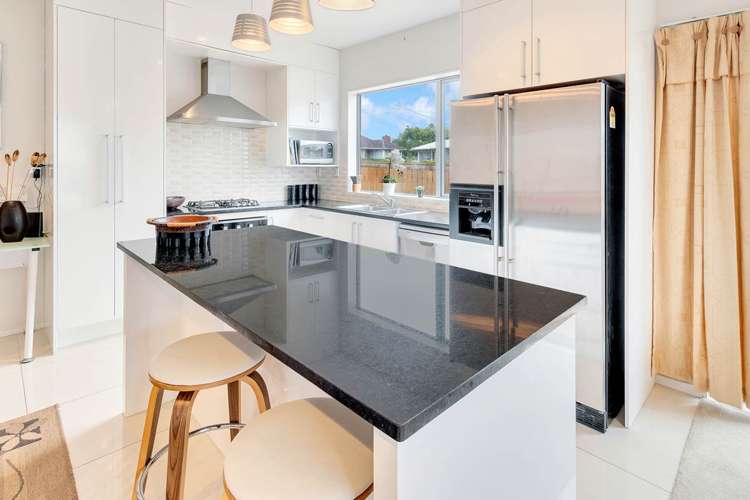 17 Clendon Place Manurewa_9