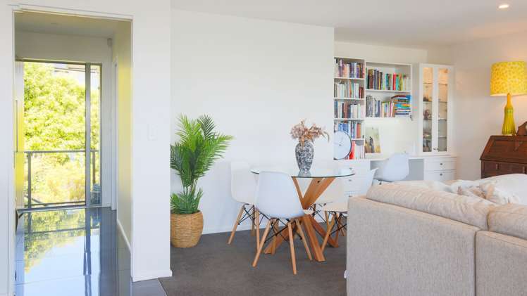 31 Soleares Avenue Mount Pleasant_13