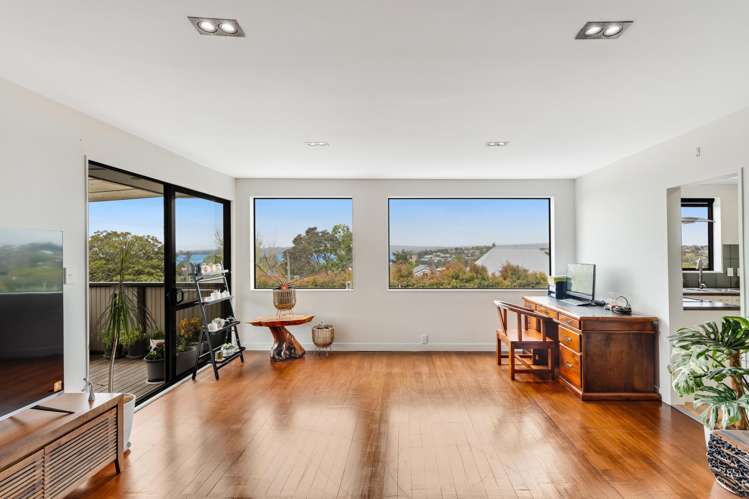 21 Beach Road Mellons Bay_6