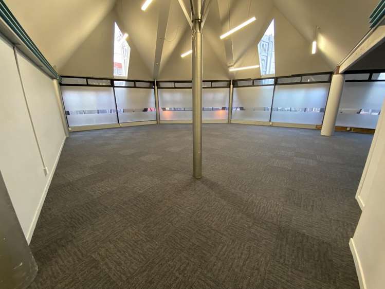 Level 1 - Unit 2.2/94 Manners Street_0