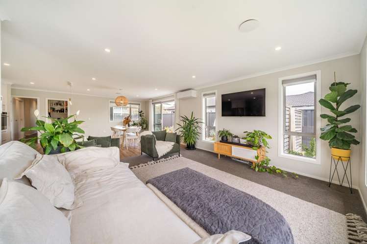 25 Cynisca Crescent Wallaceville_9