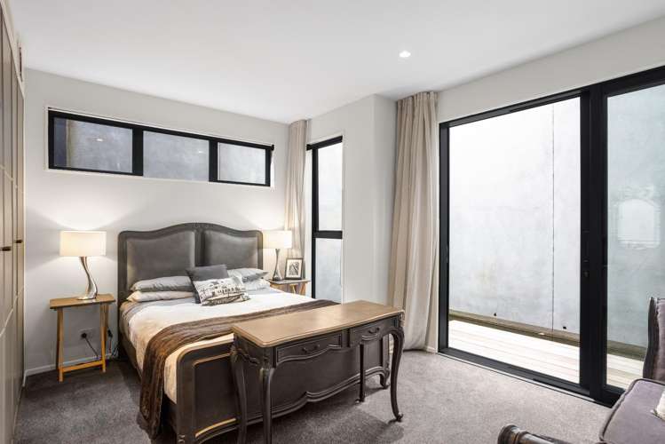 14 Shalimar Crescent Khandallah_25