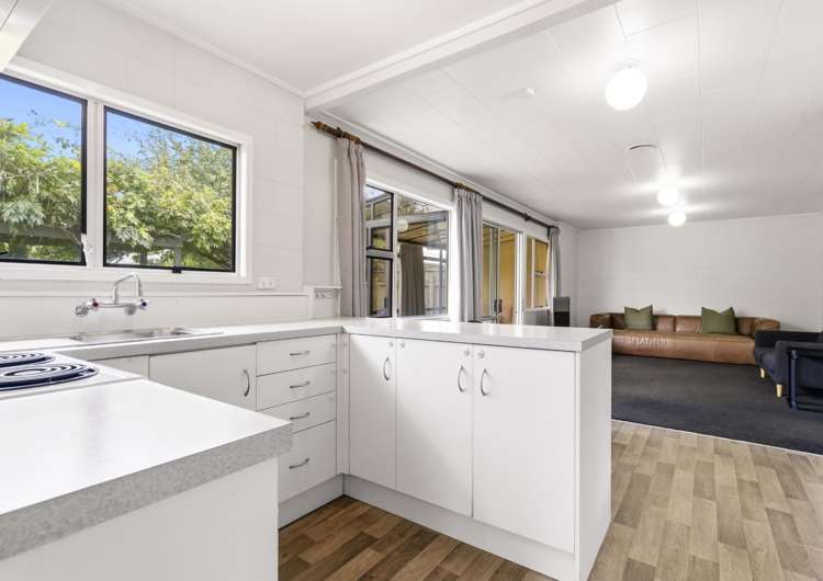 6/139 Te Heuheu street Taupo Central_3