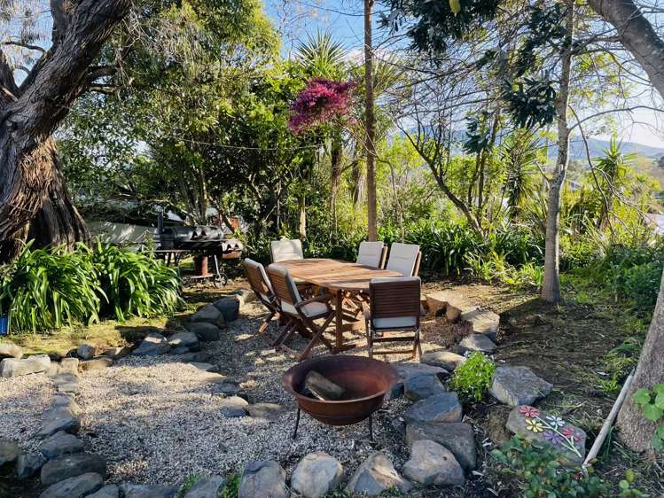 23 Main Road Raglan_5