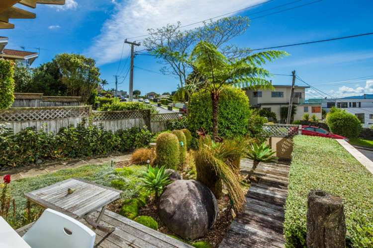 1/44 Seaview Road Castor Bay_42