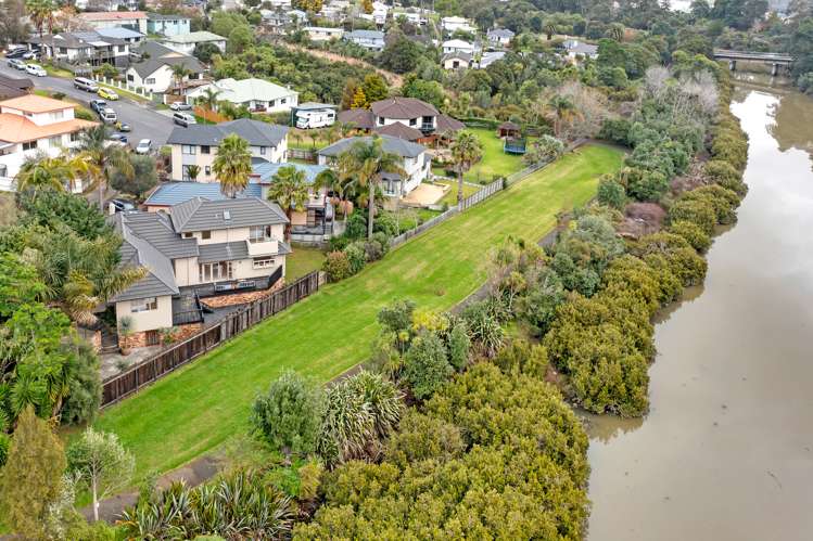 21 Blethyn Place Te Atatu South_25