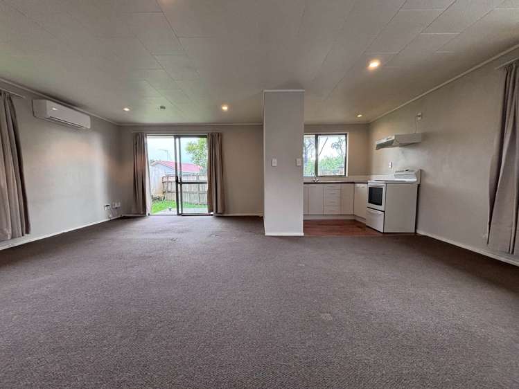 37 Holmes Drive South_0