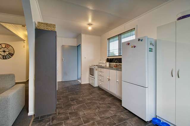 66 Liverpool Crescent Flaxmere_4