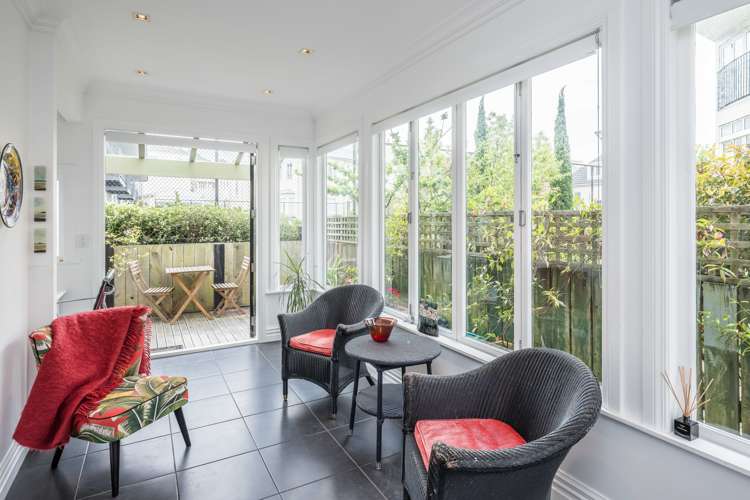 33 Hobson Crescent Thorndon_8