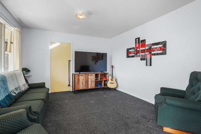 13 Wycola Avenue Hei Hei_3