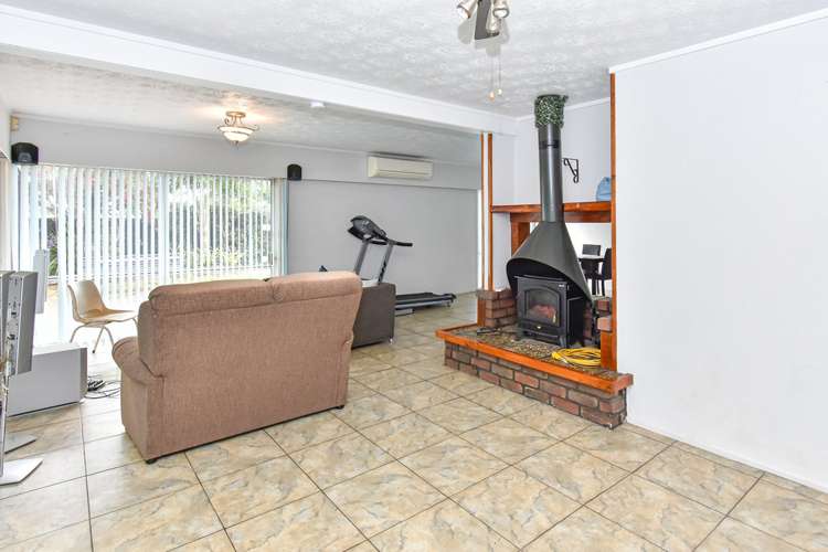 81 Beeston Crescent Manurewa_3