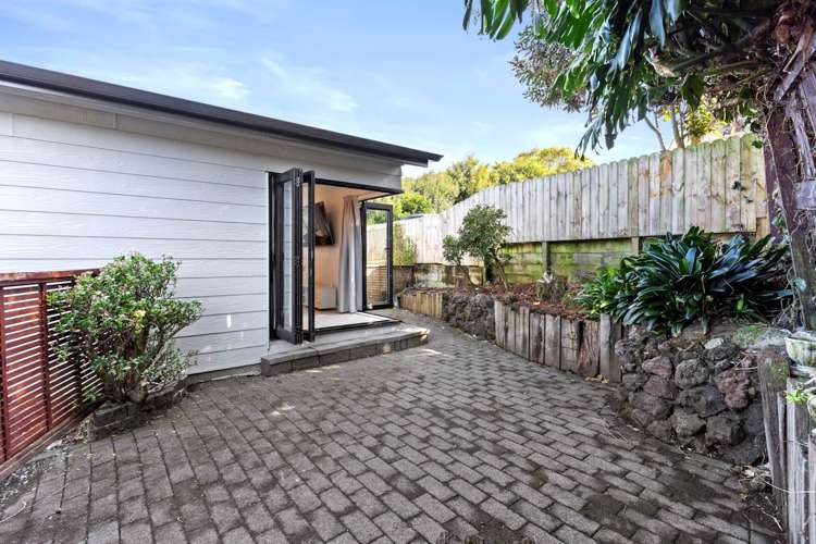 2/30 Eugenia Rise Totara Heights_16