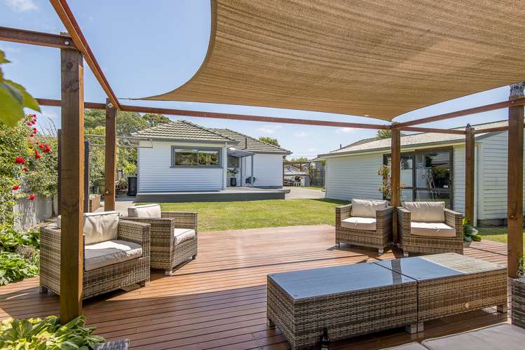 128 Gilberthorpes Road Hei Hei_15