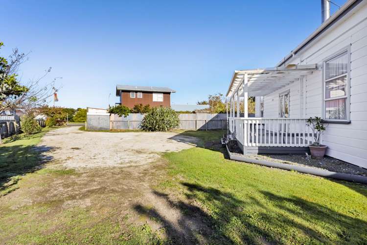 176 Glover Road Hawera_22