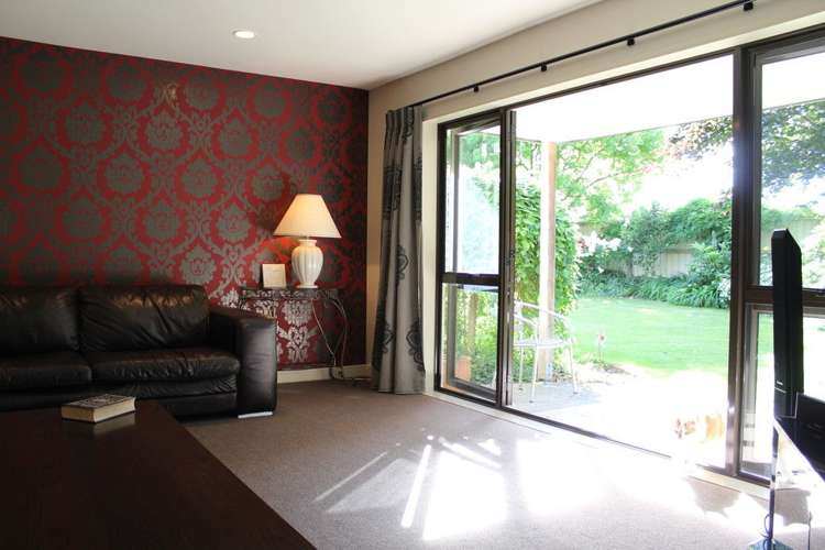 68 Lane Street Allenton_11