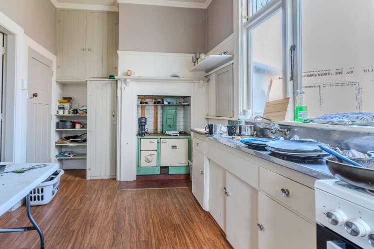 27 Gladstone Road North East Valley_16