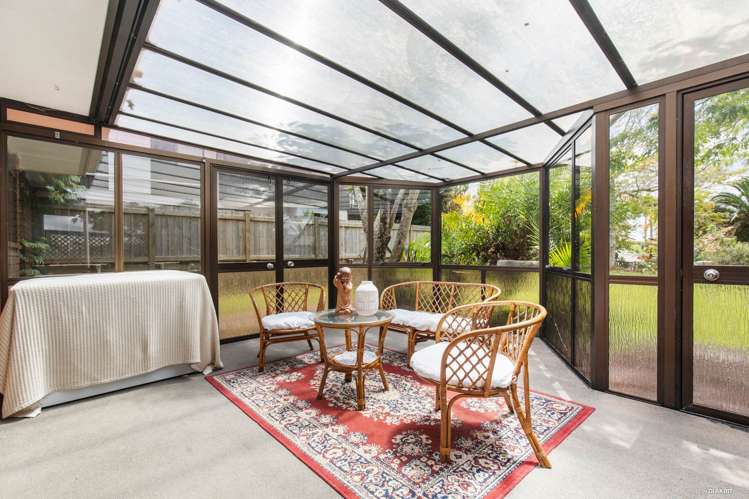 122 Whangaparaoa Road Red Beach_11