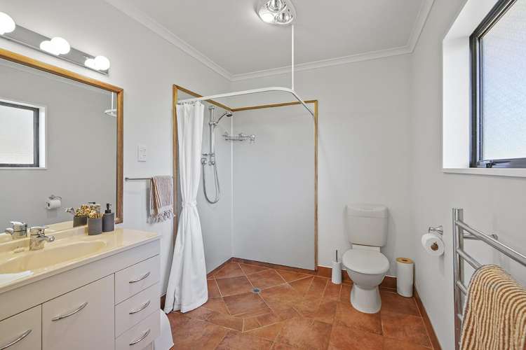 58 Oakshott Road Ngahinapouri_16