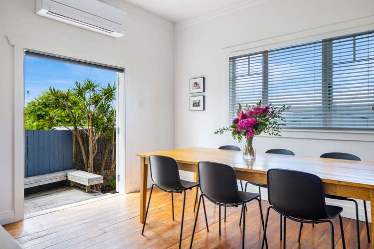 12 Rewarewa Road Te Atatu Peninsula_5